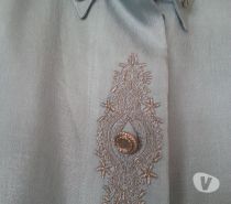 Vêtements occasion Molenbeek-Saint-Jean - Photos Vivastreet Chemisier à longues manches